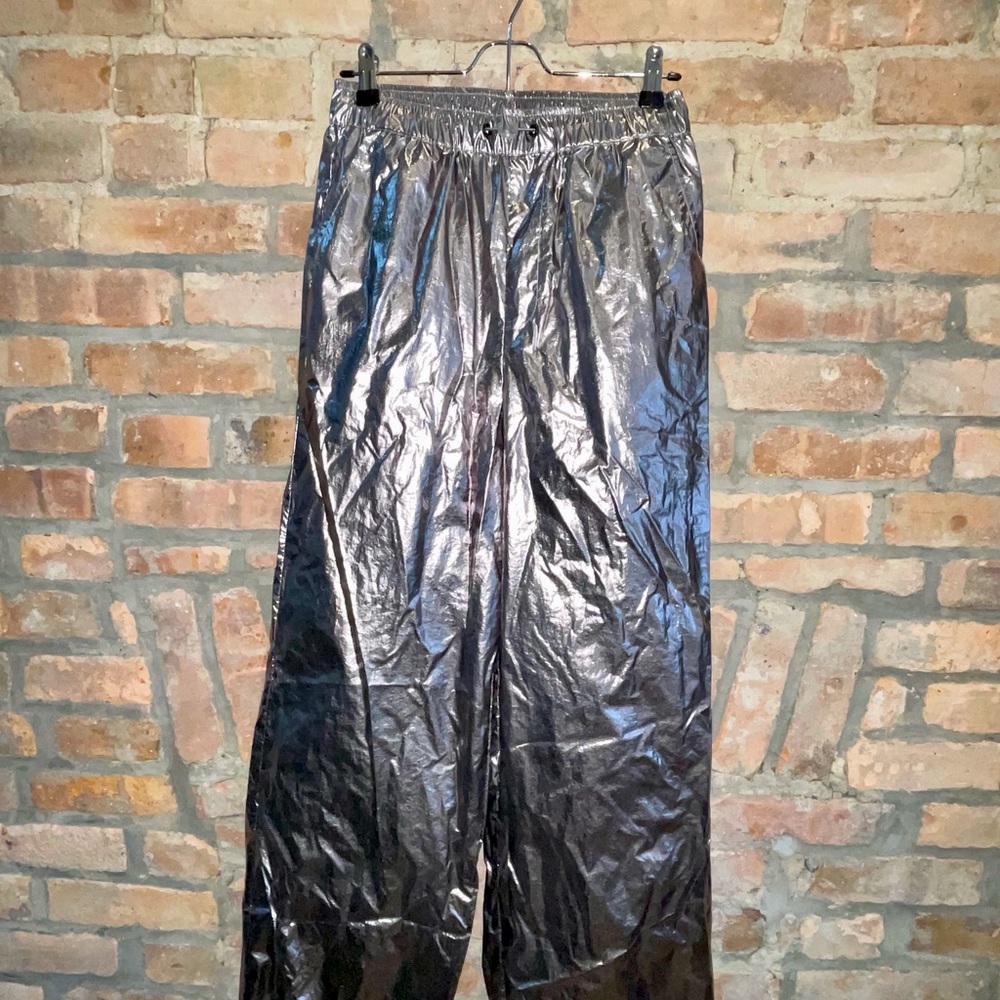 Metallic Puffer Jogger Pants